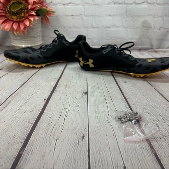 NWOT Under Armour track & field running shoes sz W 12.5 HOVR smoke rider UNISEX - Picture 3 of 9